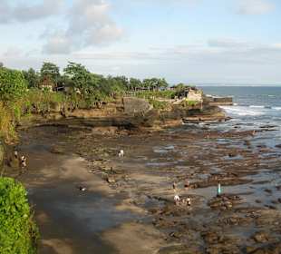 Der Strand zum Wasserfall
