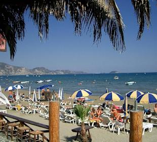 Laganas Strand, Blick aus der Strandbar Cubaneros