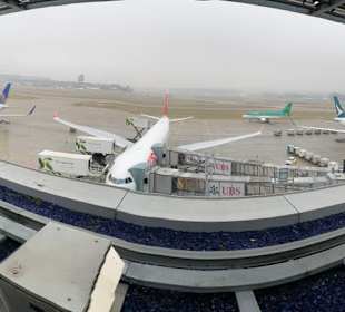 Swiss Business Class Lounge Terminal E