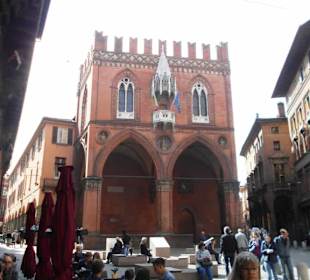 Palazzo della Mercanzia