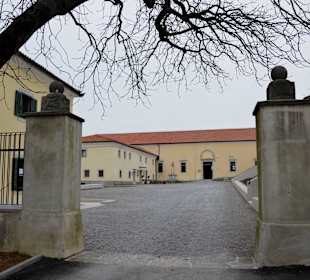 Eingang zum Museum und Shop