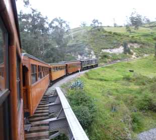 Auf der Strecke im Gebirge