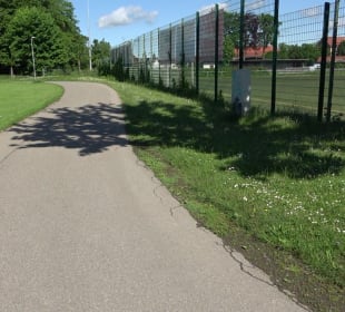 Sportplatz 1 (Rasen) Herlazhofer
