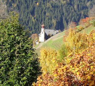 Kirche im Weiler