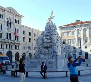 Fontana dei Quattro Continenti