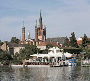 Werder, Kirche, Restaurant Ariel