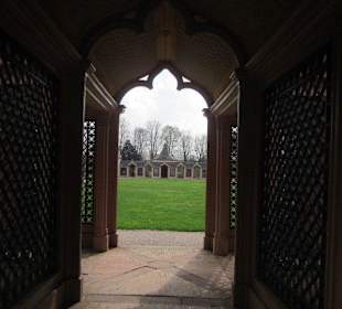 Die Moschee im Schlosspark