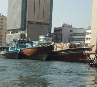 Blick von Abra(Wassertaxi)