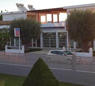 Blick vom Hotel auf die gegenüberliegende Seite 