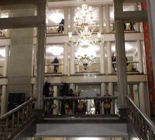 Treppenaufgang im Teatr Wielki