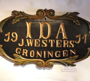 Schiffsplakette im Noordelijk Scheepvaartmuseum