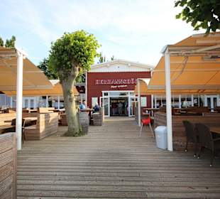 Die Selbstbedienungs "Beach Lounge"