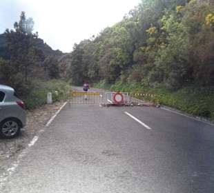 Straßensperrung am Encumeada-Pass