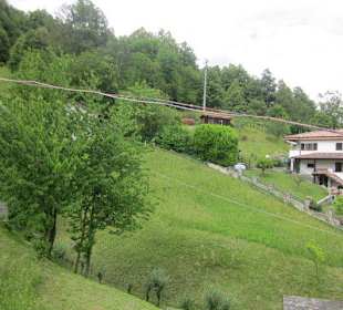 Der wunderschöne Bergort Stazzona