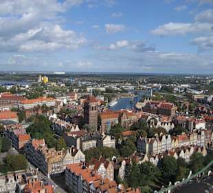 Blick von der Marienkirche auf Danzig