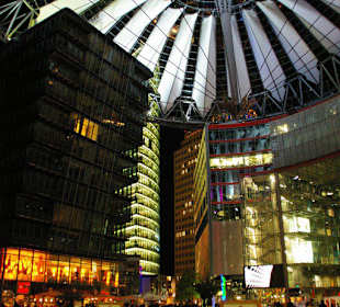 Sony-Center
