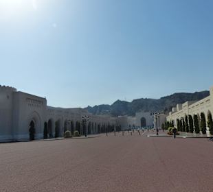 Sultanspalast Vorplatz