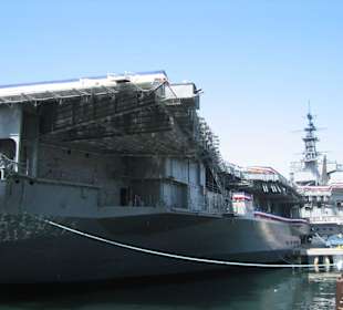 Flugzeugträger USS Midway