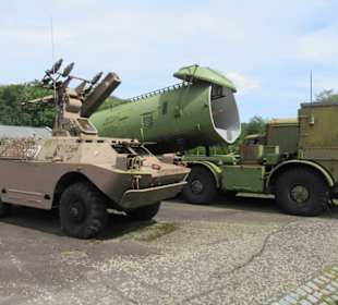 Im Freigelände des Militärmuseums Lesany