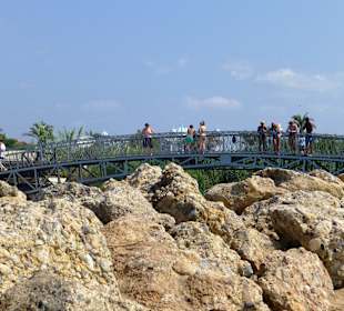 Flussmündung der Schildkrötenbucht - 300 Meter