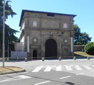 Porta Savonarola