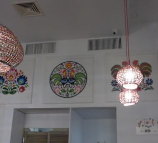 Das GOŚCINIEC in der Nowy Świat 41