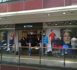 Direkt am Hotel- Galeria Krakowska