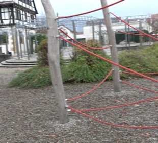 Mehrgenerationengpielplatz