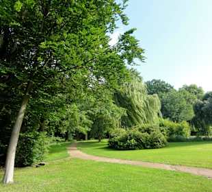 Spaziergang durch den Stadtpark