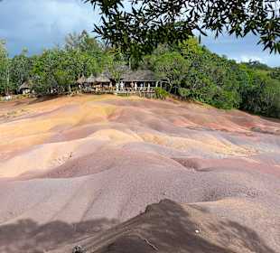 Siebenfarbige Erde / Terres des Sept Couleurs / Seven Colour