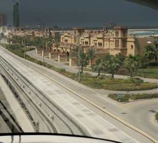 Führerlose Bahn "The Palm"