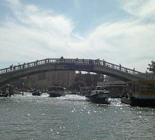 Jeden z licznych mostów