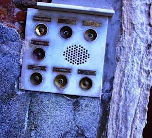 Hausklingel in Venedig