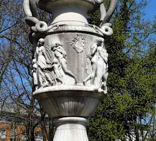 Die Steinhäuser Vase in den Wallanlagen