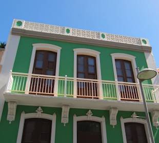 Casas peuliares