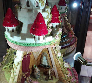 Märchenstunde aus Marzipan