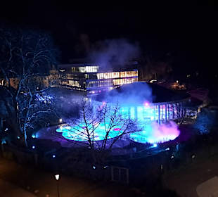 Die Therme an einem Winterabend