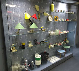 Gegenstände der 1950er Jahre im Pfalzmuseum