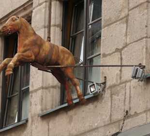 Zunftschild in der Altstadt von Nürnberg
