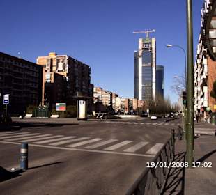 Castellana eine lange große Verkehrsstraße