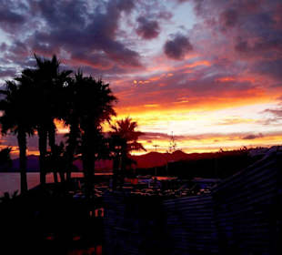 Sonnenuntergang beim Hafen von Puerto del Carmen