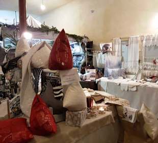 Kissen, Tischdecken usw.