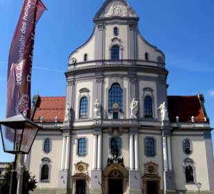 Die prächtige Fassade