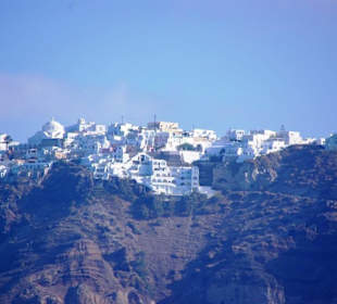 Santorin selbst im Bild Landschaft, Stadt