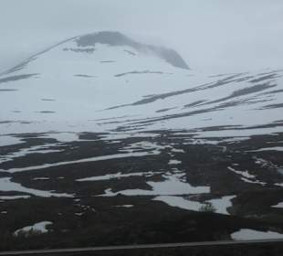 Polarkreiszentrum 66' 33’ N