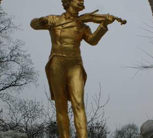 Johann Strauß Denkmal