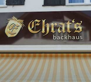 Kaffeepause bei Ehrat’s Backhaus in der Hauptstr.
