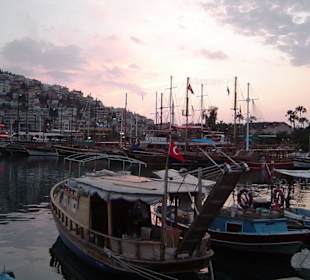 Zachód słońca w porcie