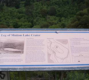 Direkt neben dem Lake, ein weiterer Krater