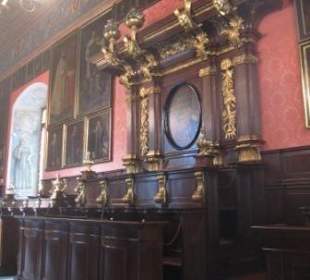 Der Präsidentenstuhl (mit Sitzpolster!)